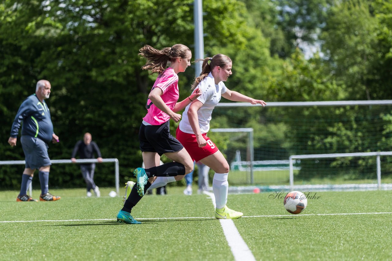 Bild 101 - wBJ SV Wahlstedt - SV Steinhorst/Labenz : Ergebnis: 0:1